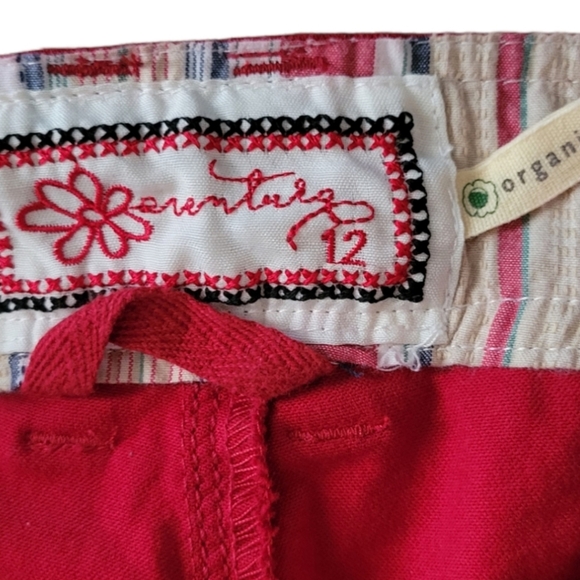 Women's Red Casual Capris - Picture 3 of 4